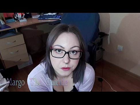 ❤️ Көз айнек тагынган сексуалдуу кыз Дилдону камерага терең соруп ❤️❌ Катуу порно ky.risegame.top ❌❤